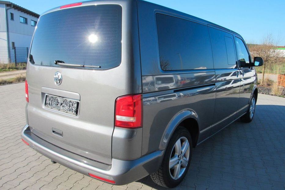 Продам Volkswagen T5 (Transporter) пасс. 2012 года в Днепре