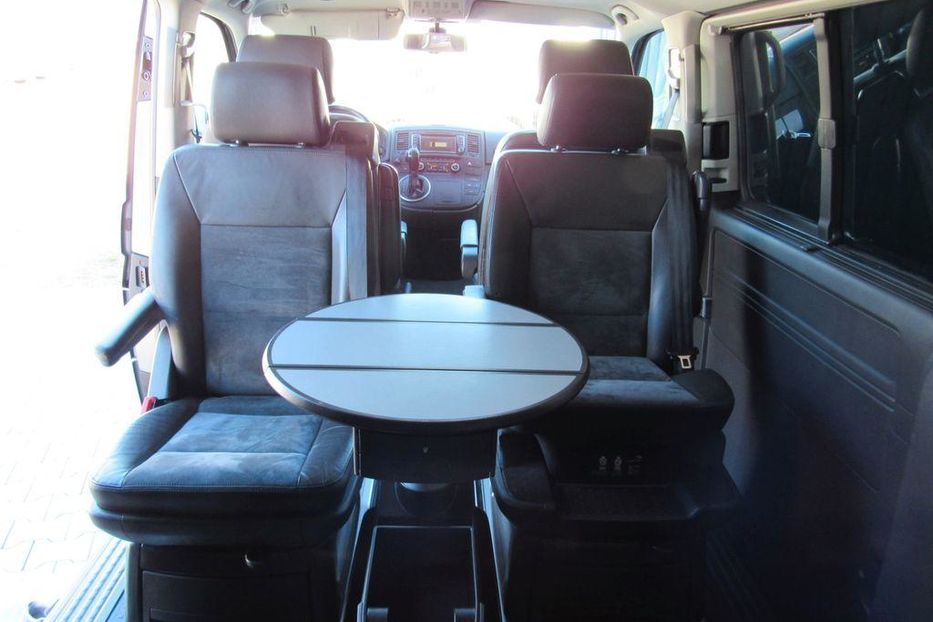 Продам Volkswagen T5 (Transporter) пасс. 2012 года в Днепре