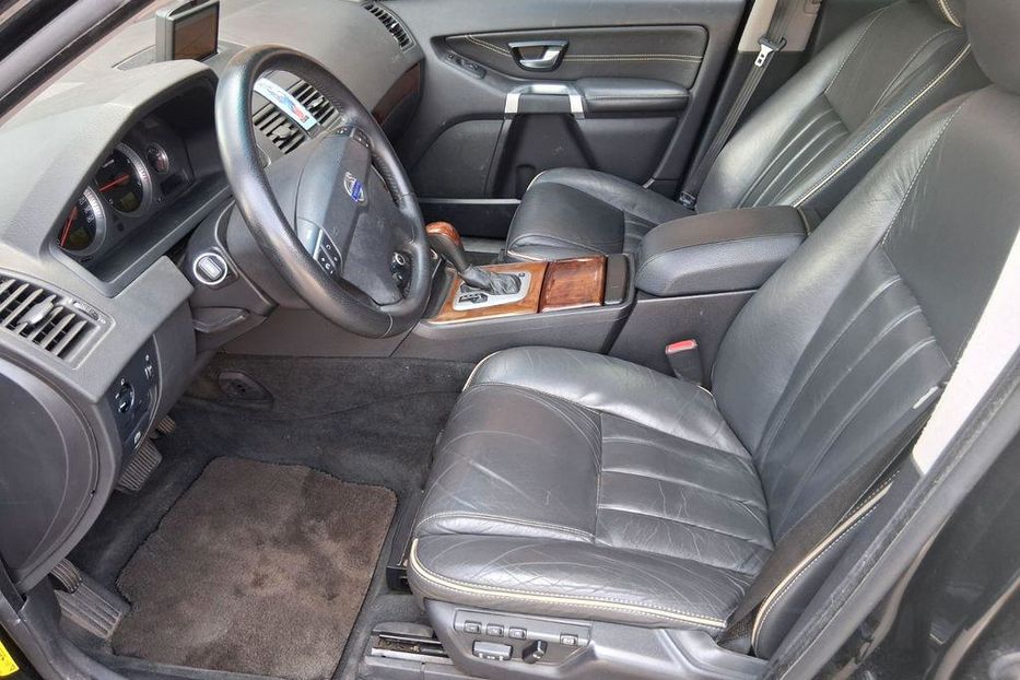 Продам Volvo XC90 2007 года в Одессе
