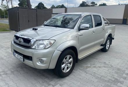Продам Toyota Hilux 2010 года в г. Покровск, Донецкая область