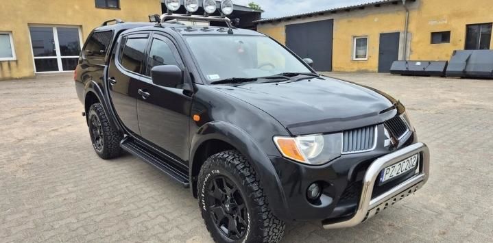 Продам Mitsubishi L 200 2.5D 2008 года в Хмельницком