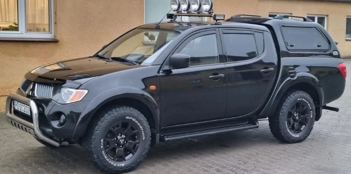 Продам Mitsubishi L 200 2.5D 2008 года в Хмельницком