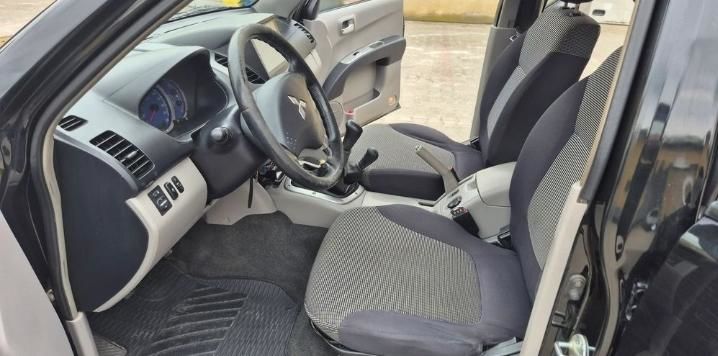 Продам Mitsubishi L 200 2.5D 2008 года в Хмельницком