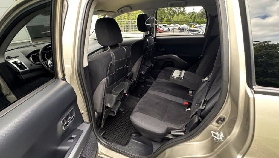 Продам Mitsubishi Outlander 2.0 DID Intense + 2009 года в г. Кривой Рог, Днепропетровская область