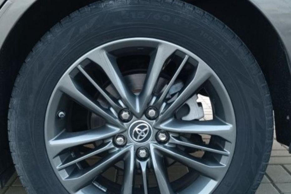 Продам Toyota Camry SE 2016 года в Черкассах