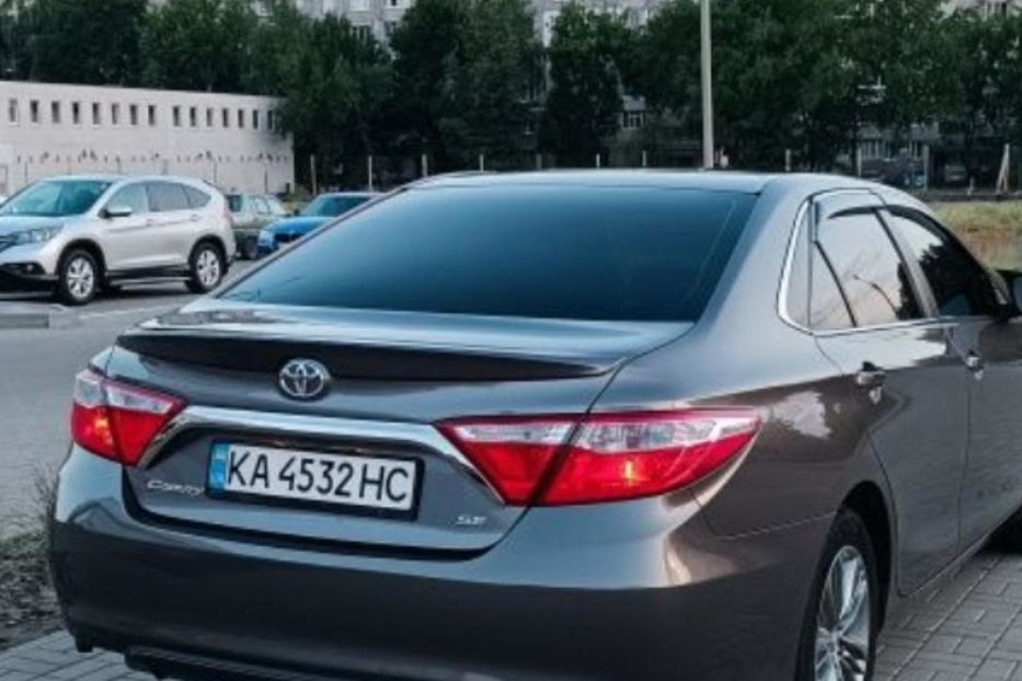Продам Toyota Camry SE 2016 года в Черкассах