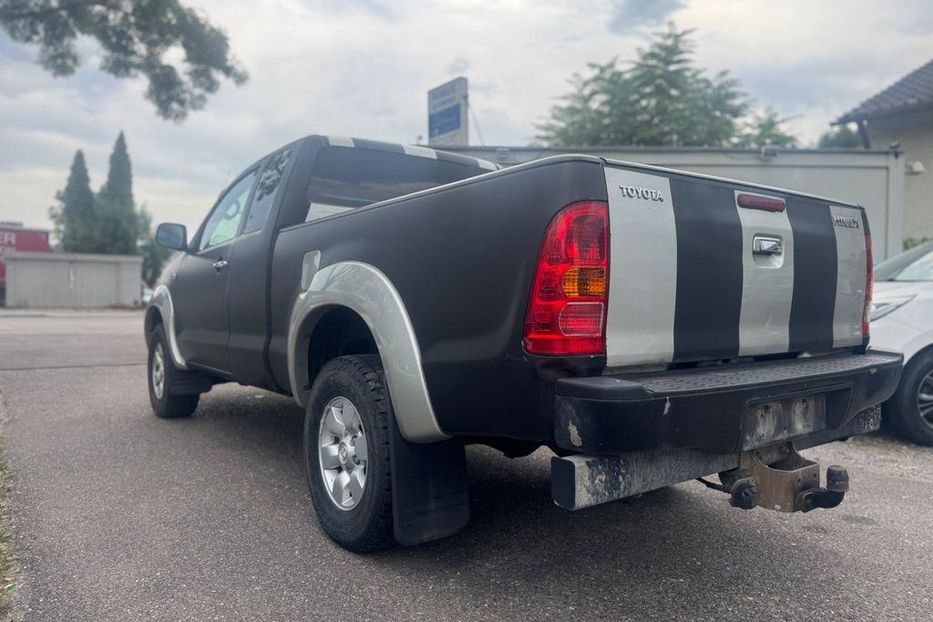 Продам Toyota Hilux 2005 года в Сумах