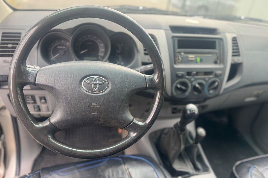 Продам Toyota Hilux 2005 года в Сумах