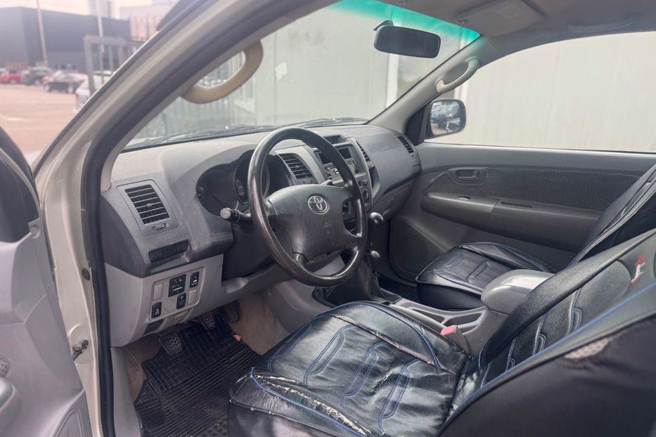 Продам Toyota Hilux 2005 года в Сумах