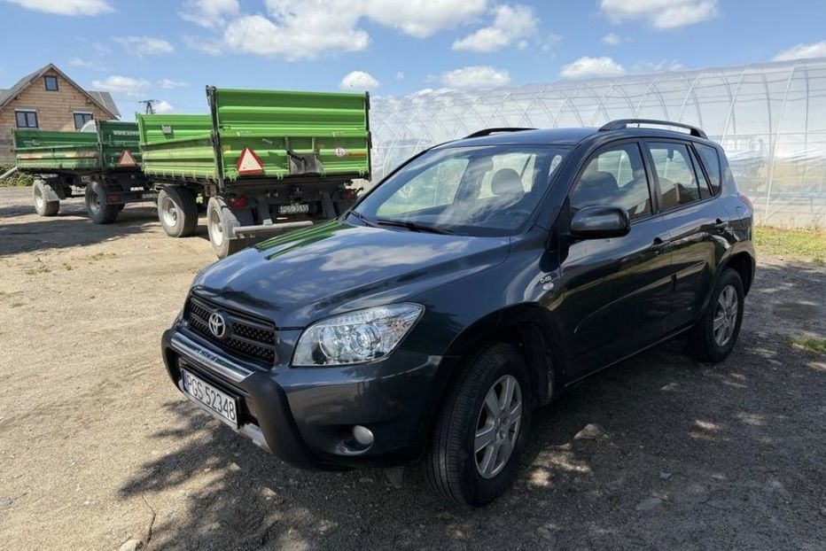 Продам Toyota Rav 4 2.2 D-4D 2007 года в г. Чугуев, Харьковская область