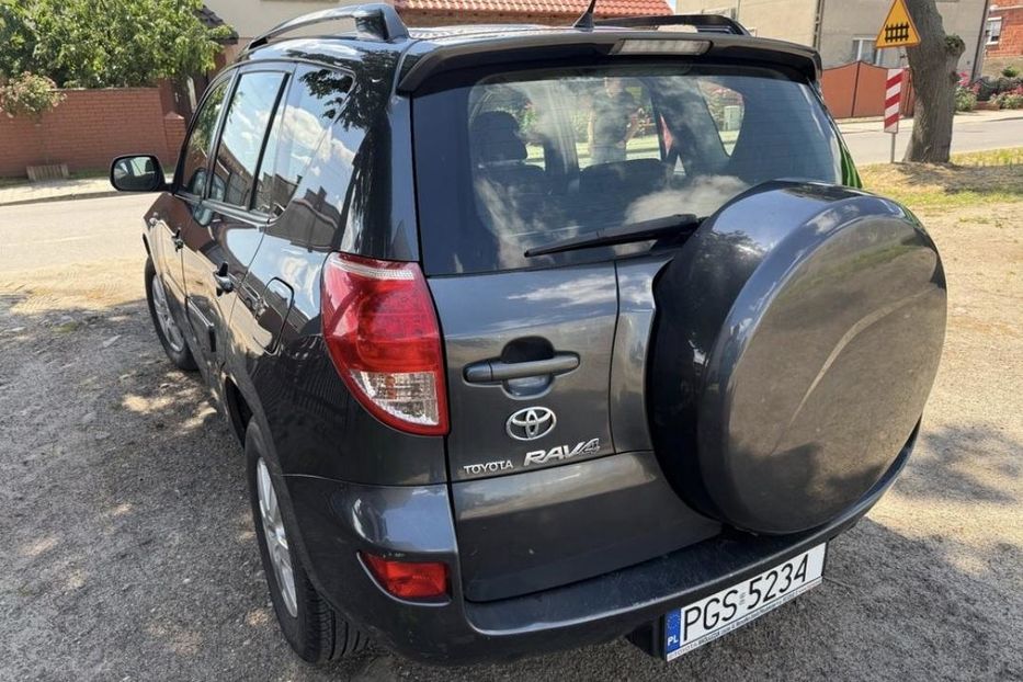 Продам Toyota Rav 4 2.2 D-4D 2007 года в г. Чугуев, Харьковская область