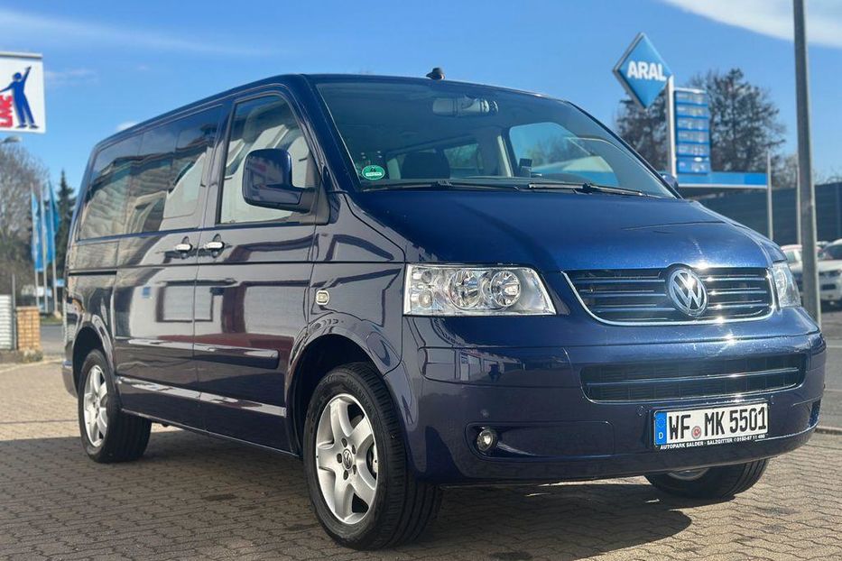 Продам Volkswagen Multivan 2008 года в Чернигове