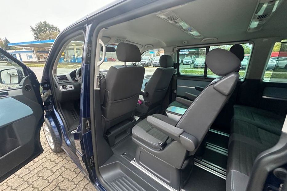 Продам Volkswagen Multivan 2008 года в Чернигове