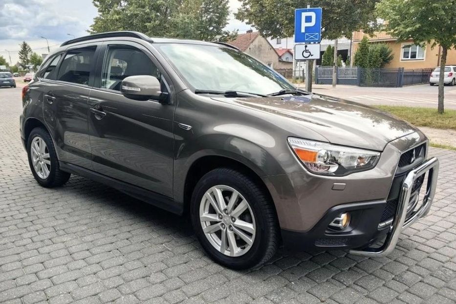 Продам Mitsubishi ASX 1.8 DID Instyle NAVI 4WD AS&G 2011 года в Черновцах
