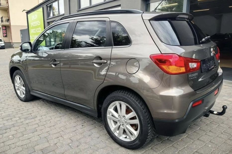 Продам Mitsubishi ASX 1.8 DID Instyle NAVI 4WD AS&G 2011 года в Черновцах