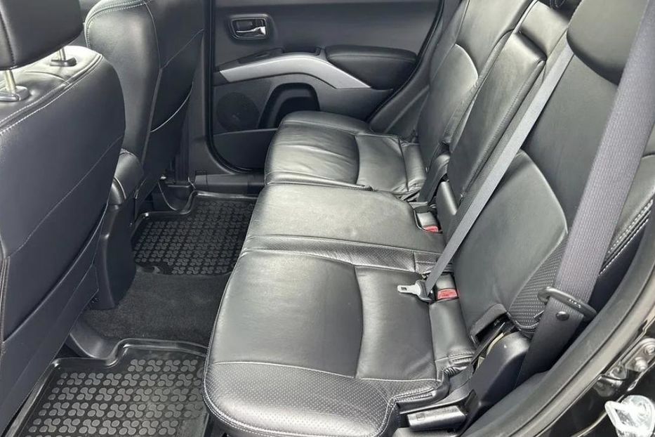 Продам Mitsubishi Outlander 2.2 DID 2008 года в г. Павлоград, Днепропетровская область