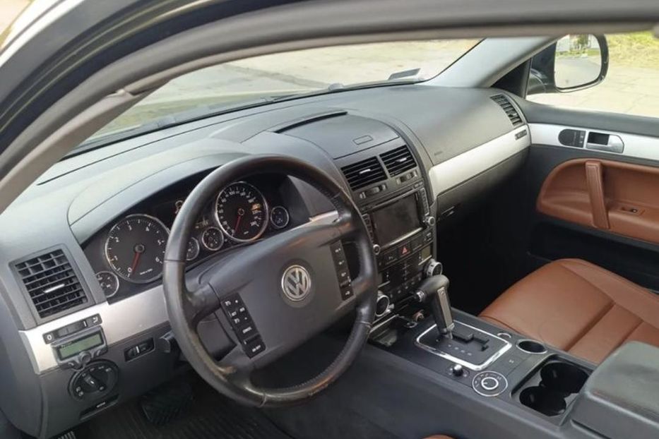 Продам Volkswagen Touareg 2006 года в г. Дружковка, Донецкая область