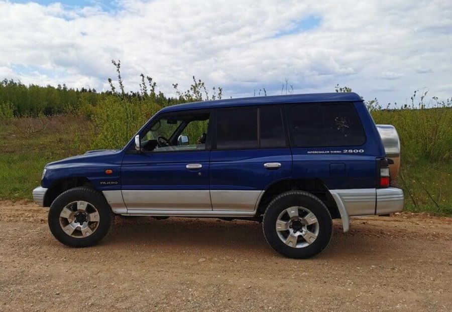 Продам Mitsubishi Pajero 1998 года в Хмельницком