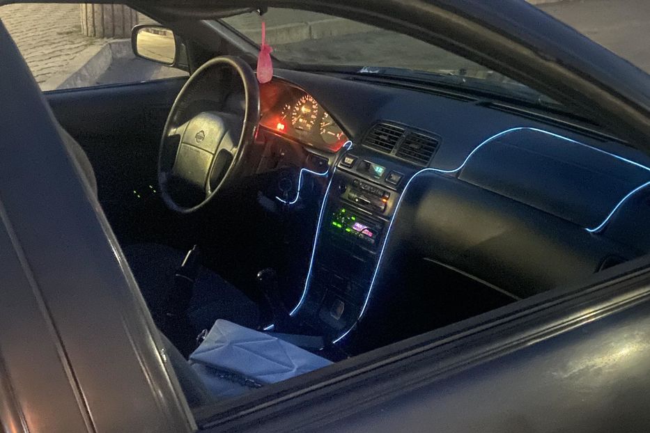 Продам Nissan Maxima 1995 года в г. Терновка, Днепропетровская область