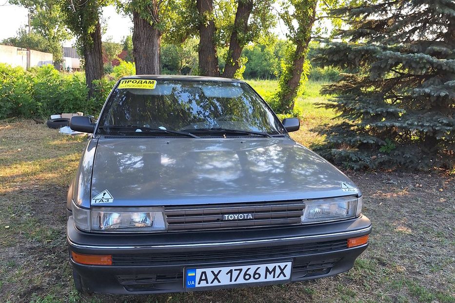 Продам Toyota Corolla 1989 года в г. Первомайский, Харьковская область