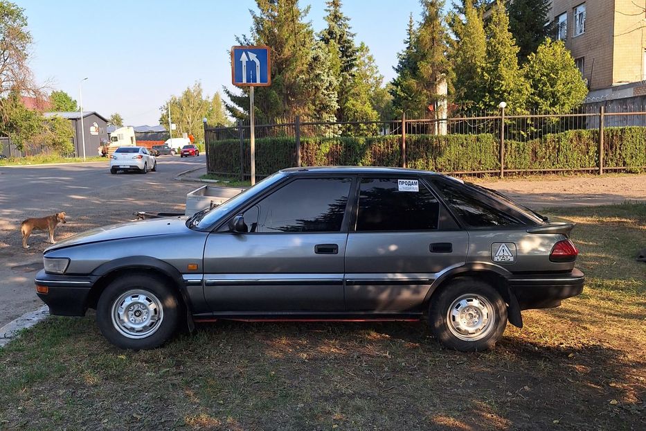 Продам Toyota Corolla 1989 года в г. Первомайский, Харьковская область