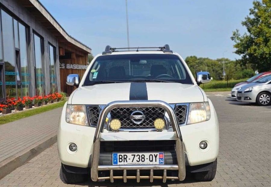 Продам Nissan Navara 2011 года в Харькове