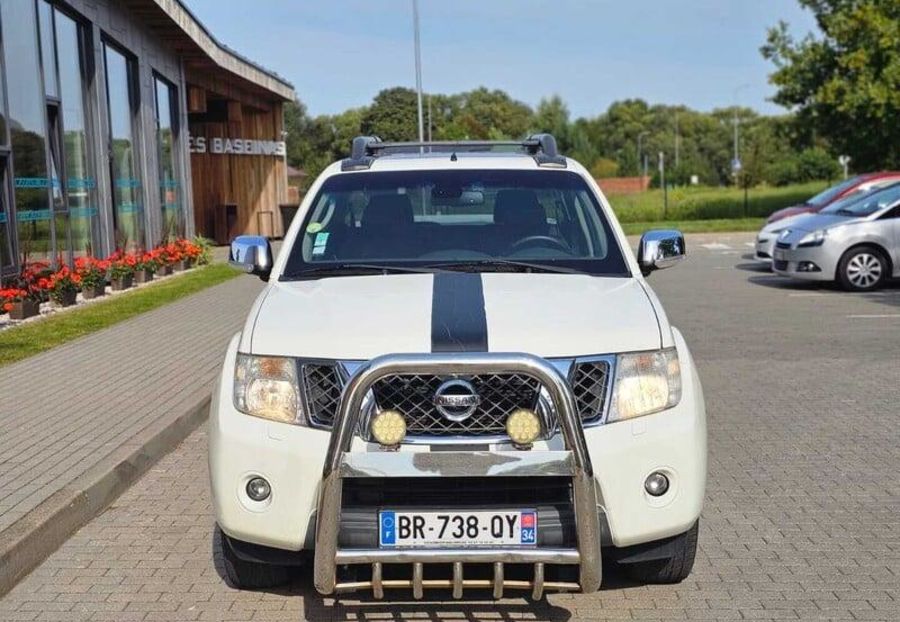 Продам Nissan Navara 2011 года в Харькове