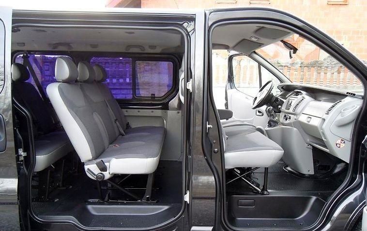 Продам Opel Vivaro пасс. 2009 года в Харькове