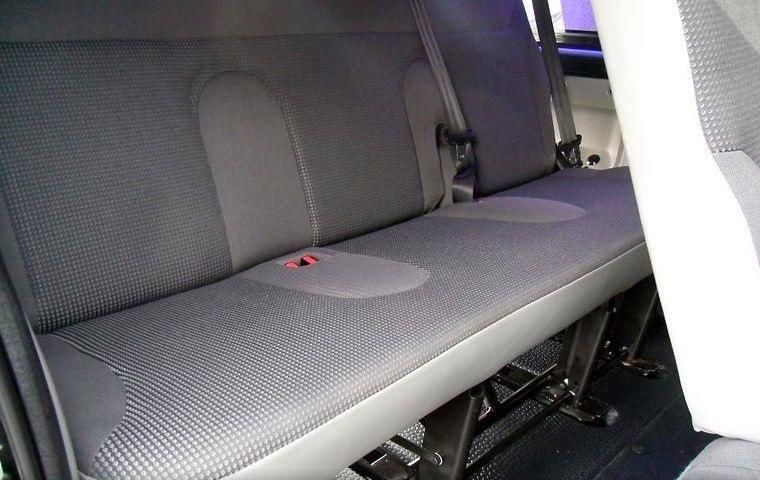Продам Opel Vivaro пасс. 2009 года в Харькове