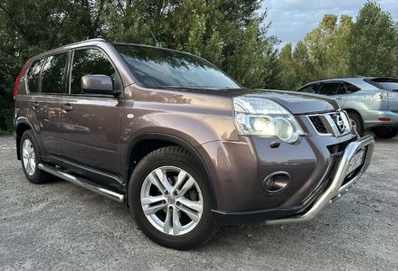Продам Nissan X-Trail 2.5 AT 4WD 2012 года в Киеве