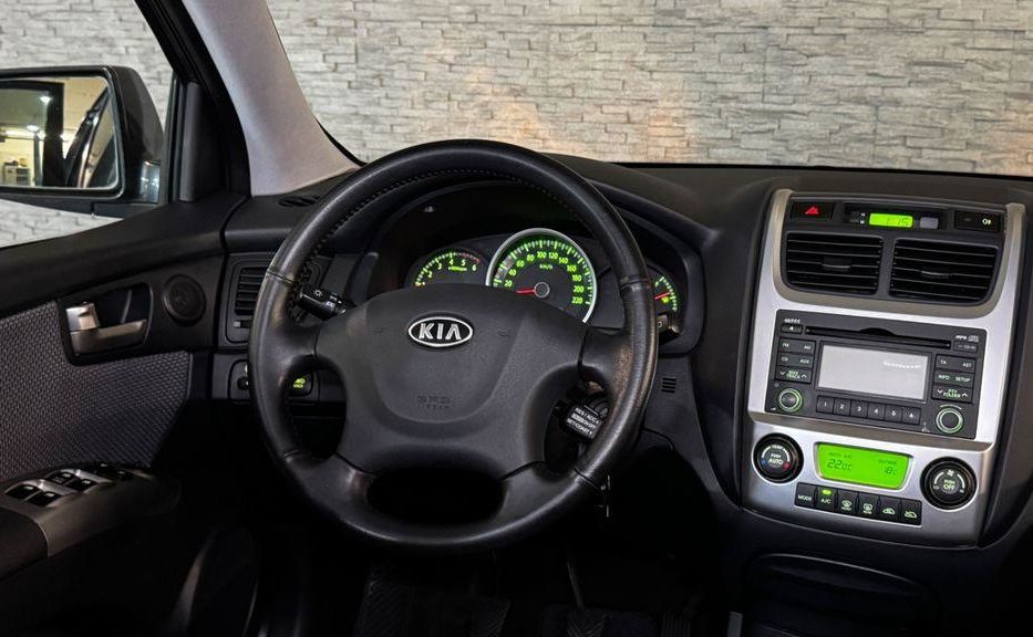 Продам Kia Sportage 2006 года в Полтаве