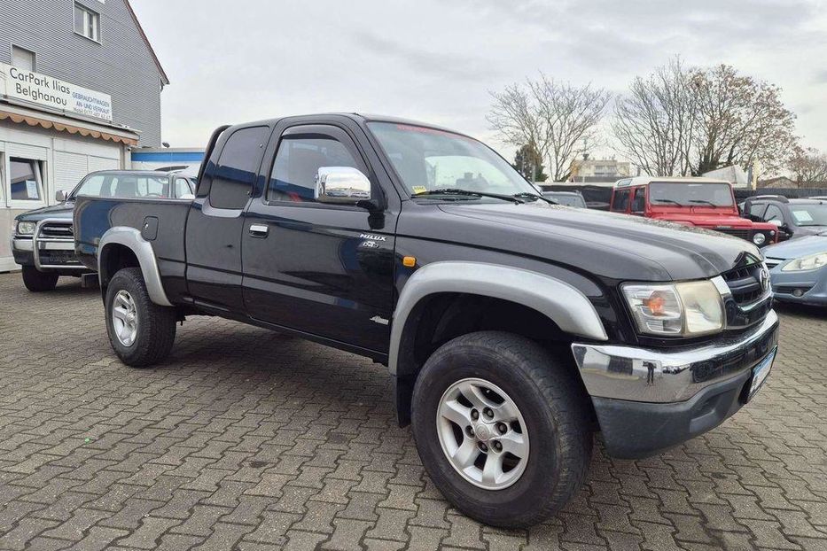 Продам Toyota Hilux 2004 года в г. Краматорск, Донецкая область