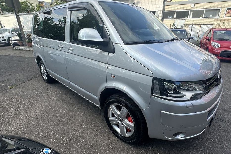 Продам Volkswagen T5 (Transporter) пасс. 2011 года в г. Задельское, Закарпатская область