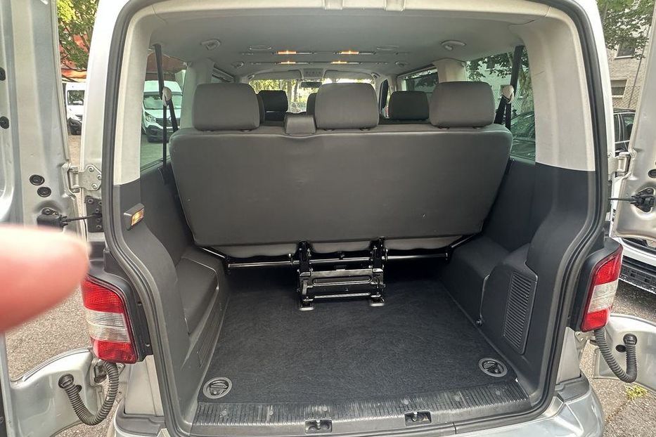 Продам Volkswagen T5 (Transporter) пасс. 2011 года в г. Задельское, Закарпатская область