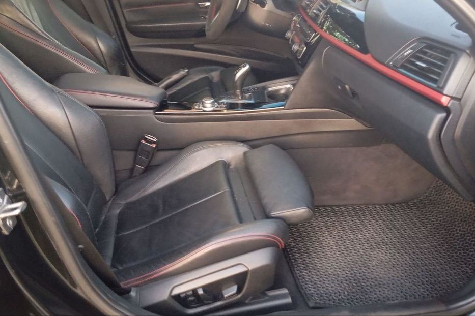 Продам BMW 335 2012 года в Днепре