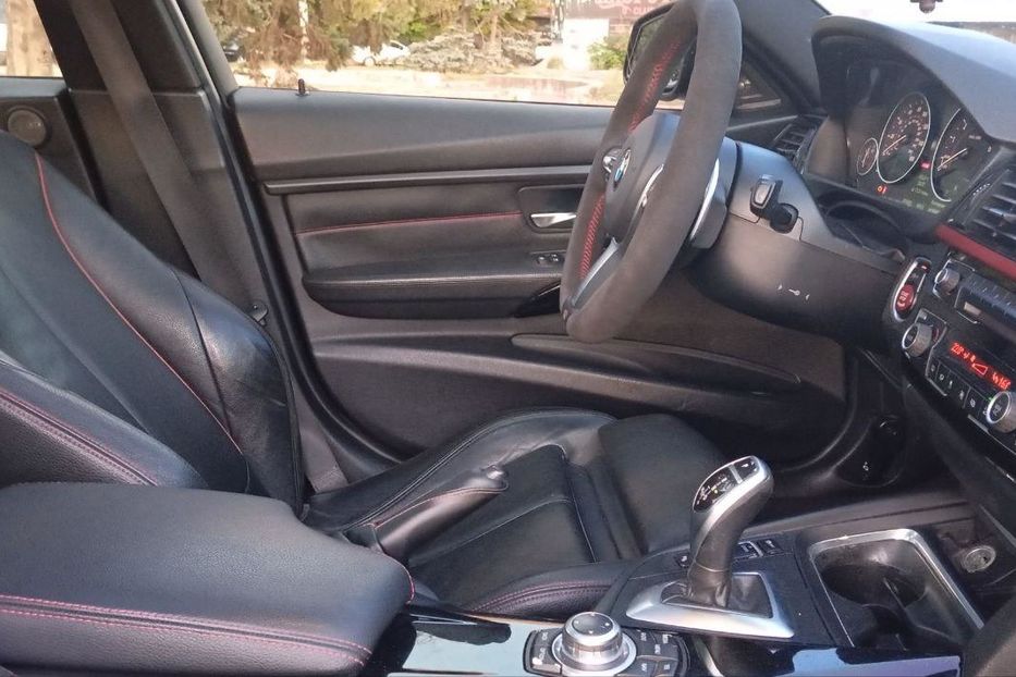 Продам BMW 335 2012 года в Днепре