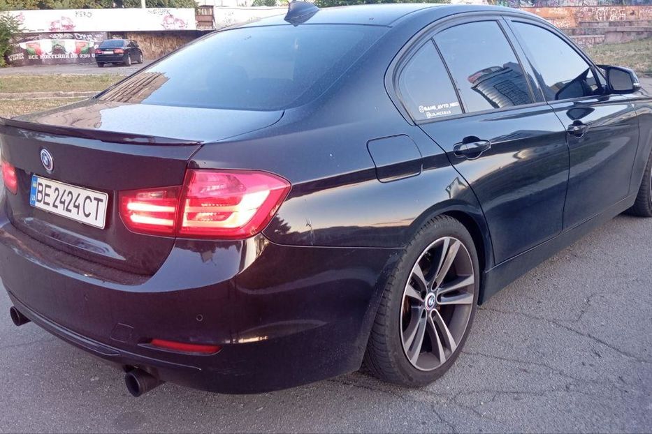 Продам BMW 335 2012 года в Днепре