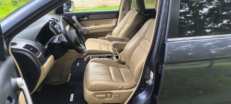 Продам Honda CR-V 2008 года в Харькове
