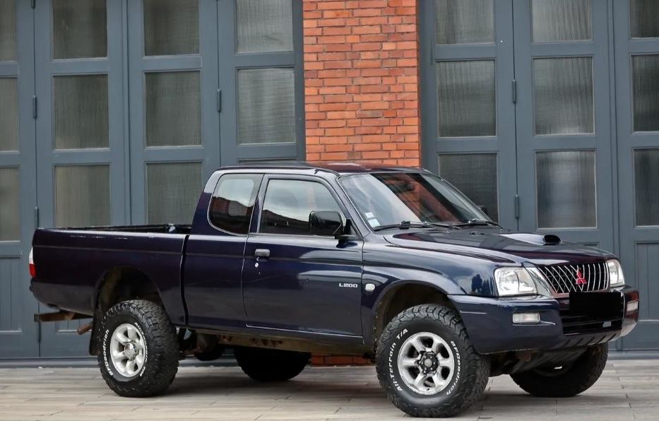 Продам Mitsubishi L 200 2004 года в Запорожье