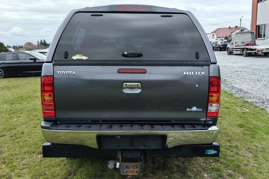 Продам Toyota Hilux 2010 года в Харькове