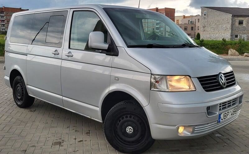 Продам Volkswagen T5 (Transporter) пасс. 2004 года в Харькове