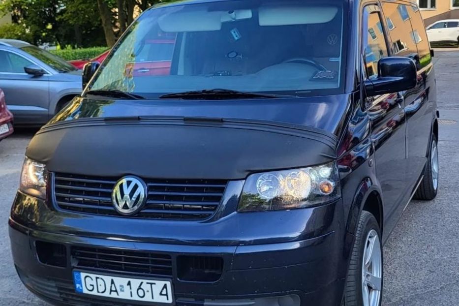 Продам Volkswagen T5 (Transporter) пасс. 2004 года в Полтаве
