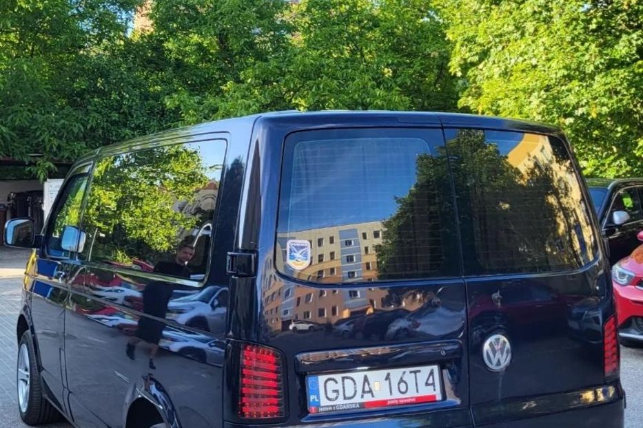 Продам Volkswagen T5 (Transporter) пасс. 2004 года в Полтаве