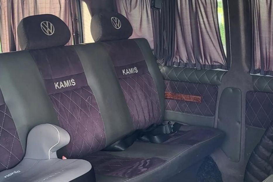 Продам Volkswagen T5 (Transporter) пасс. 2004 года в Полтаве