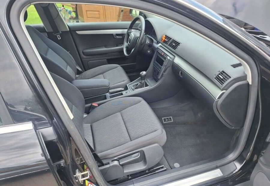 Продам Audi A4 2004 года в Харькове