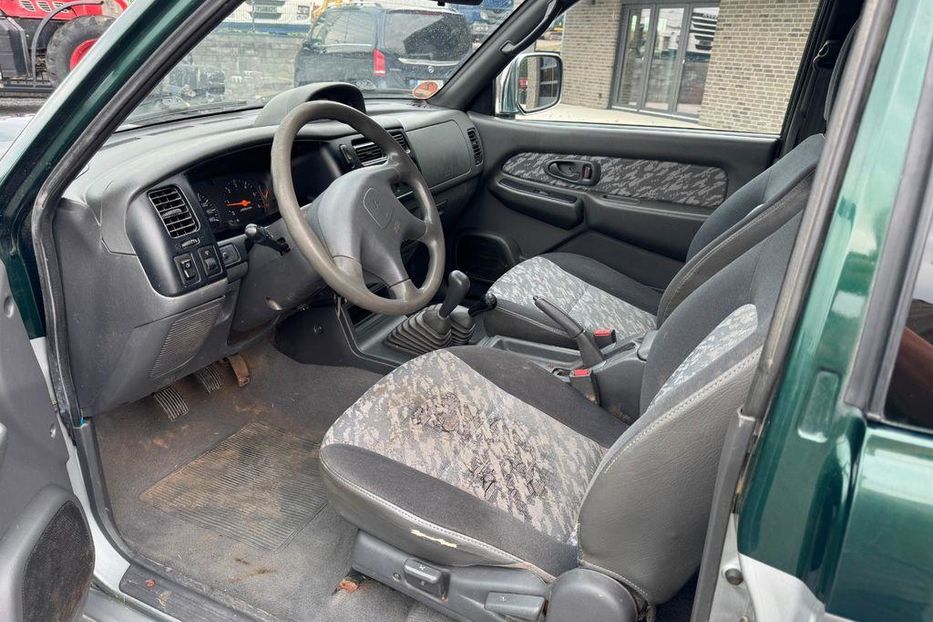 Продам Mitsubishi L 200 2001 года в г. Покровск, Донецкая область