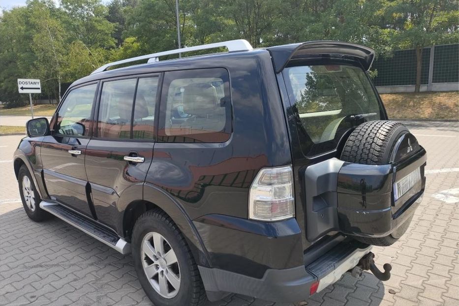 Продам Mitsubishi Pajero 2010 года в Харькове