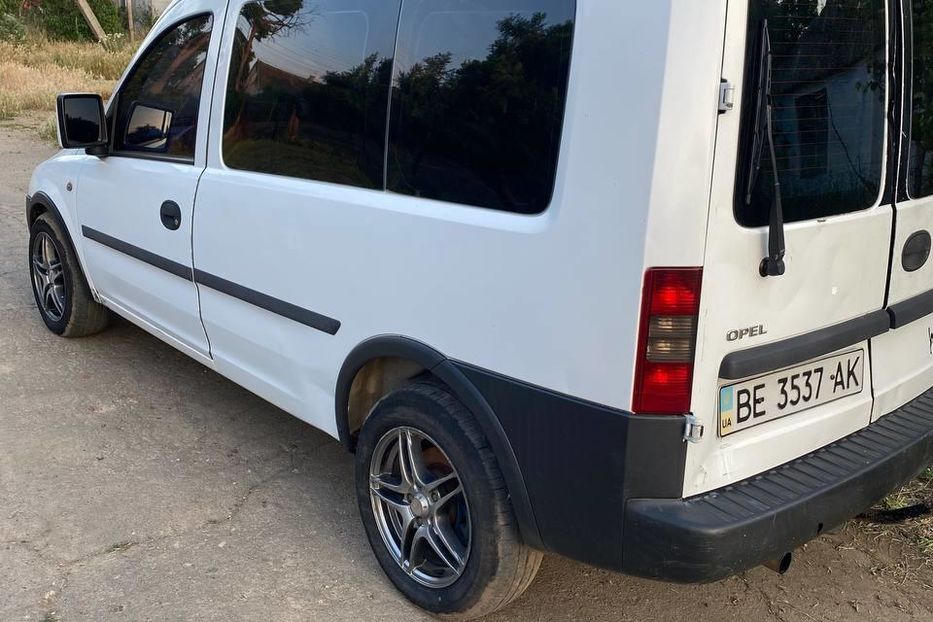 Продам Opel Combo пасс. Базова 2005 года в Николаеве