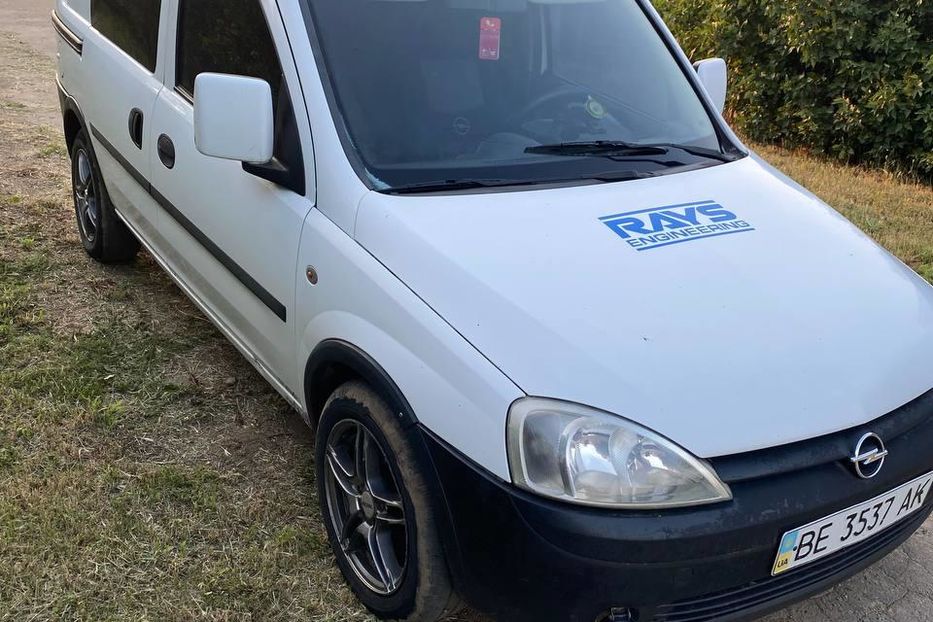 Продам Opel Combo пасс. Базова 2005 года в Николаеве