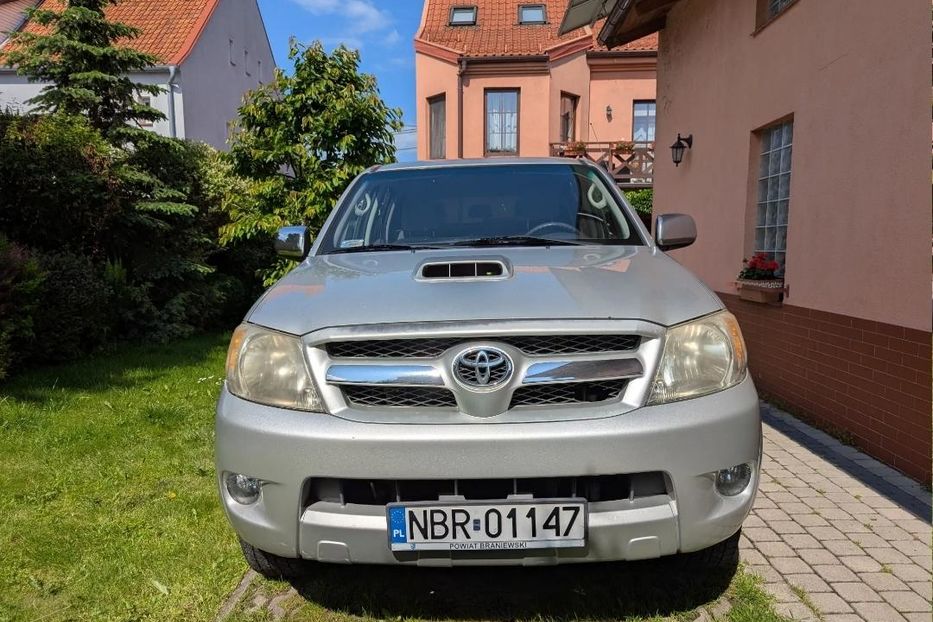Продам Toyota Hilux 2008 года в г. Краматорск, Донецкая область